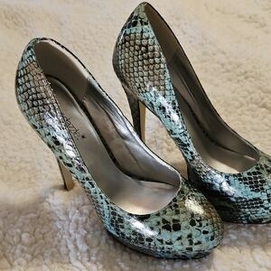 SHOE DAZZLE HEELS